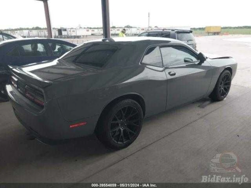 Dodge Challenger Sxt  кузов