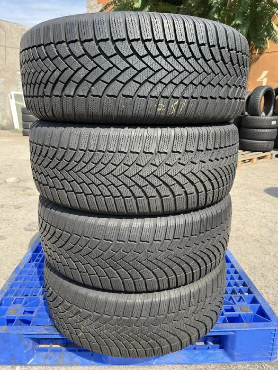 235/55 r18 Bridgestone Blizzak LM-005 Резина летняя 22 год