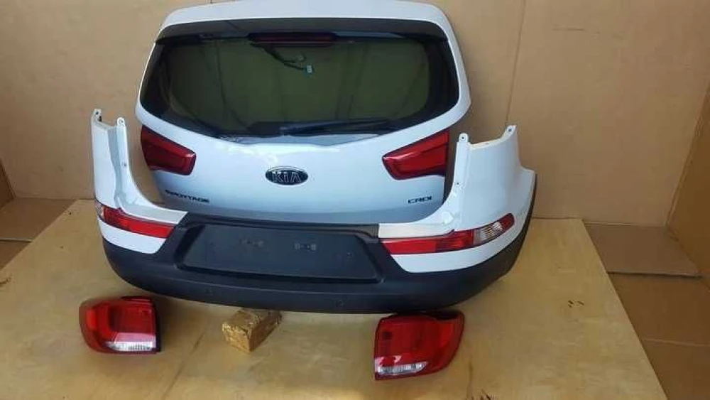Крышка багажника Kia Sportage 3 III