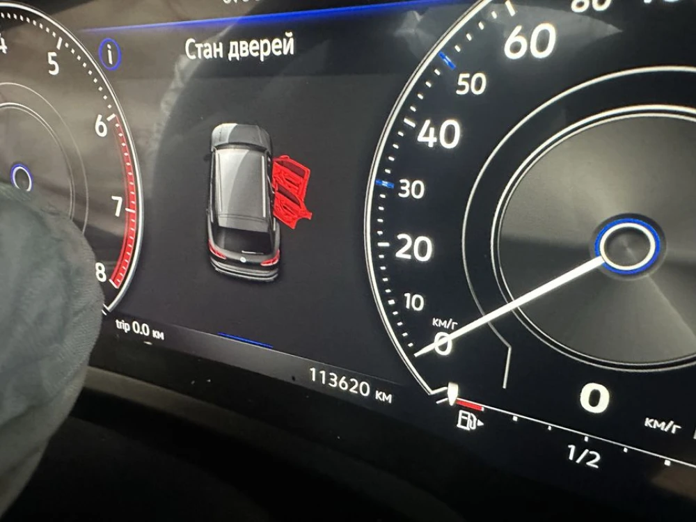 Touareg CR віртуальний щиток, мультимедіа, навігація
