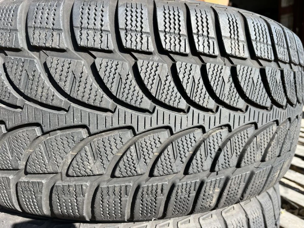 255/55 r18 Bridgestone Blizzak LM80 evo Резина зимняя