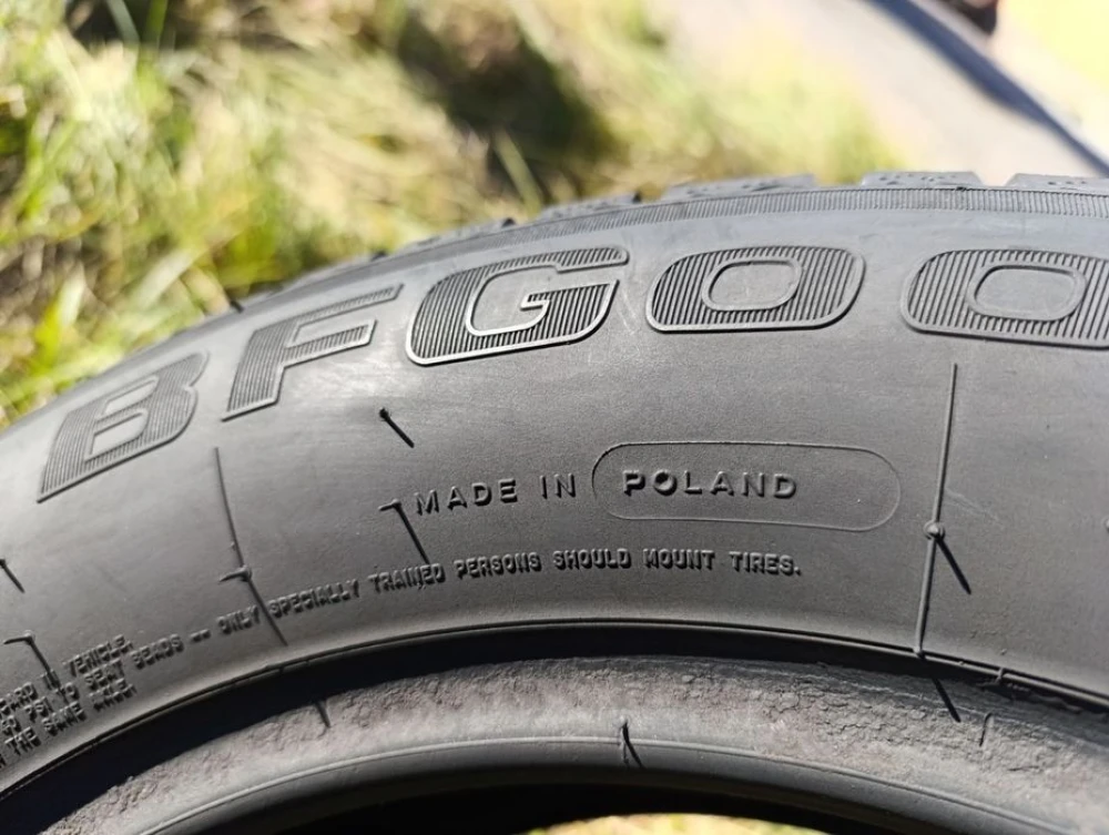 Зимові шини BF Goodrich 205/60 R15 резина Р15