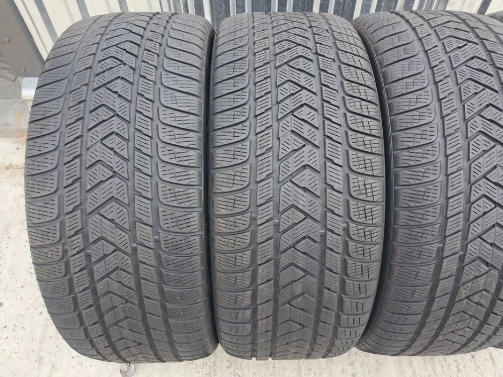 Резина зима 80% протектор Pirelli 285/45 R21 Scorpion Winter Runflat*