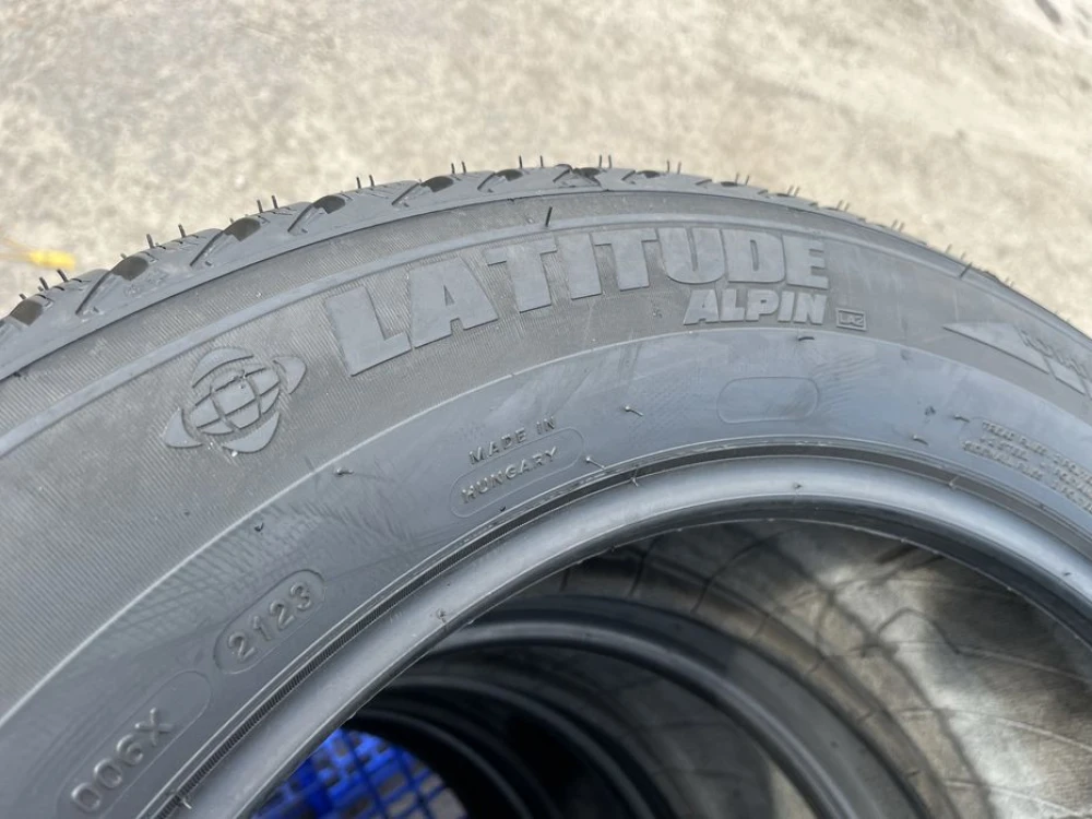 255/55 r20 Michelin Latitude Alpin LA2 23 год НОВАЯ Резина зимняя