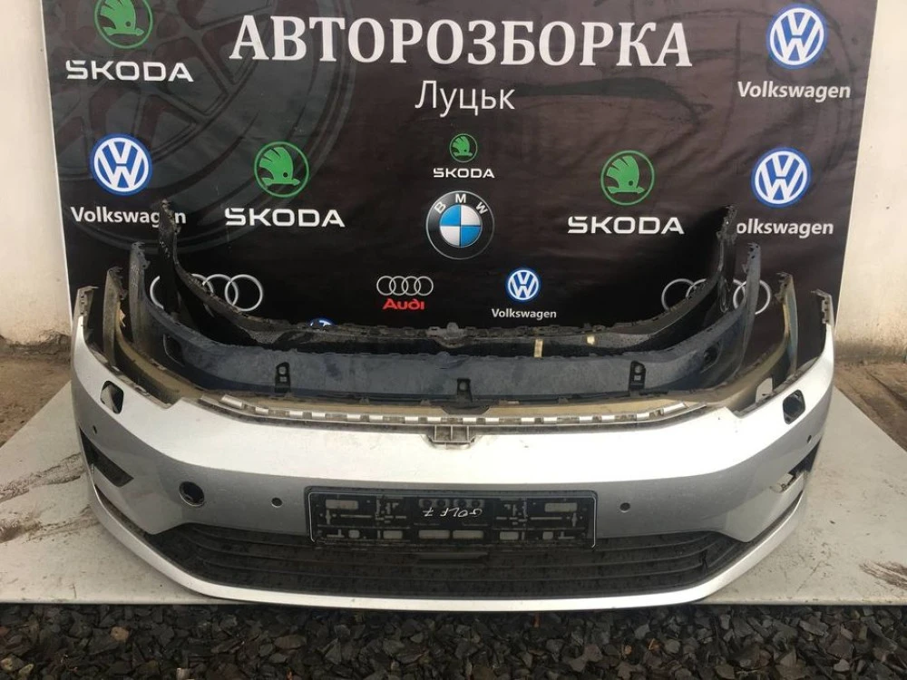 Бампер решітка Фольксваген гольф 7 vw golf 7