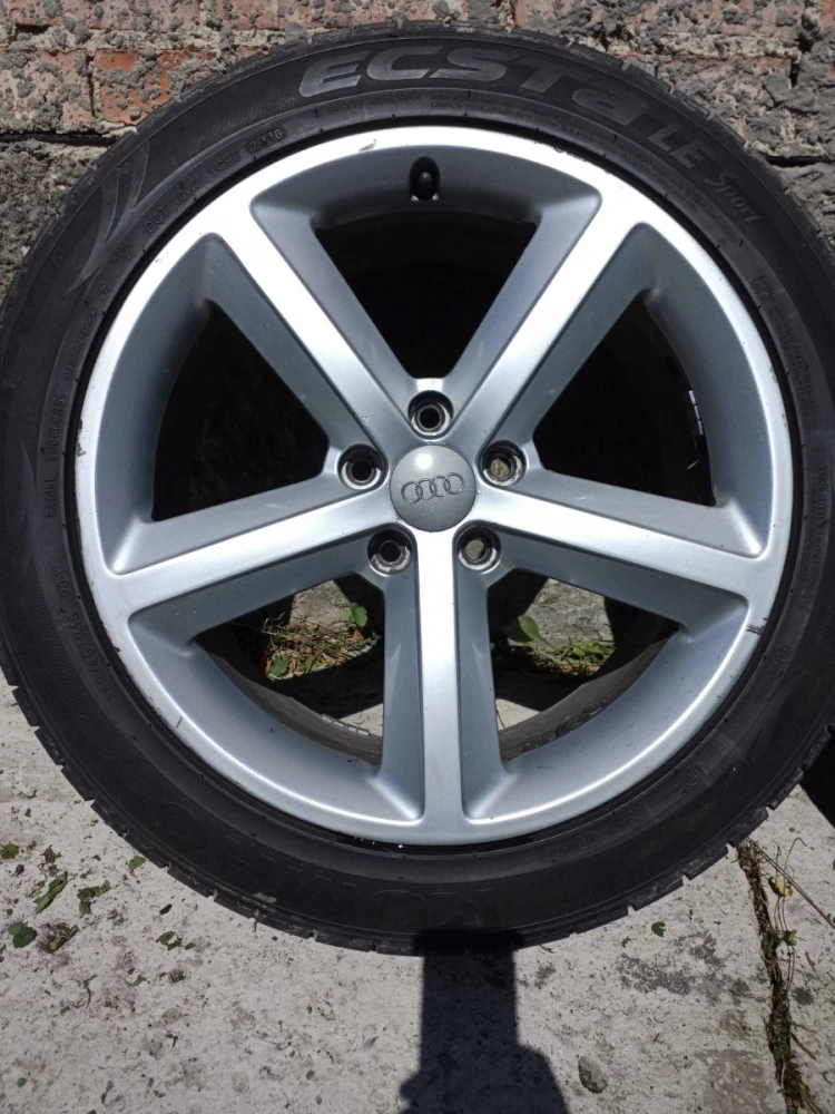 Диски Титани Колеса з резиною 245/45/R18 8Jx18H2 ET47 Audi A4 B8 A5 A6