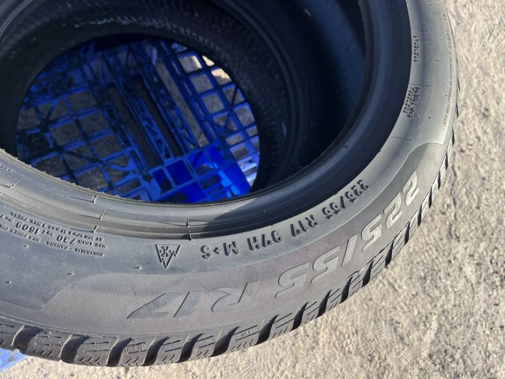 225/55 r17 Pirelli Sottozero 3 winter Run Flat Резина зимняя 22 год