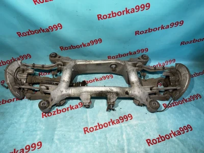 Подрамник BMW 5 E60 E61 задня балка БМВ Е60 Е61