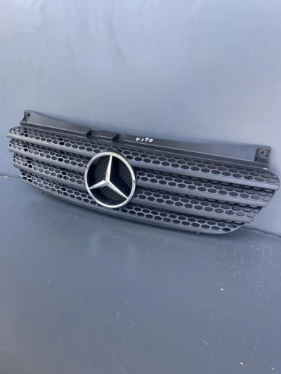 Решітка радіатора Mercedes Vito 639 Мерседес Віто 639