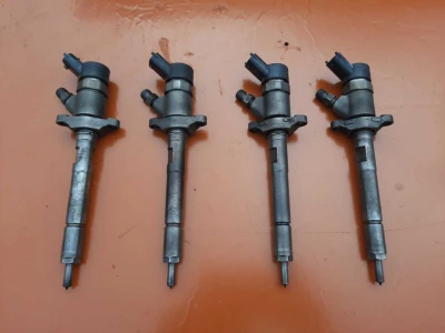 Форсунки Peugeot 1.6 hdi 0445110259 FORD VOLVO Citroen Xsara Picasso