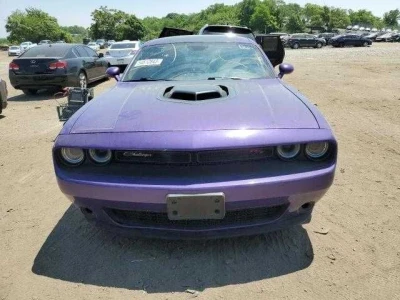 Dodge Challenger кузов/розборка/запчастини