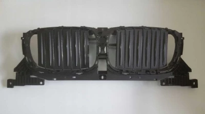 Решетка радиатора BMW X3 X4 G01 G02 2016-2023