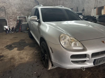 Porsche Cayenne 955 разборка запчасти 4.5 Каен шрот розбірка