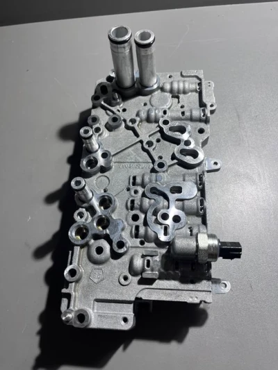 4753134AA блок управление гидравлической коробки jeep Cherokee