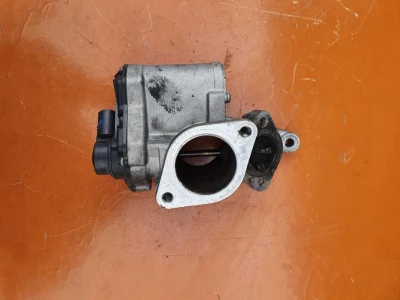 Клапан ЕГР ЄГР Renault Laguna Vivaro Espace Nissan A2C53026301
