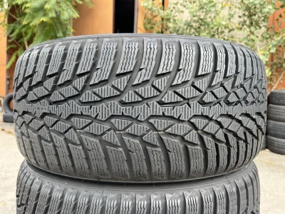 235/35 r19 Nokian WR D4 98% Резина зимняя Finland