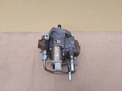 Топливный насос ТНВД 1.7 Opel Astra J Zafira B  55586499