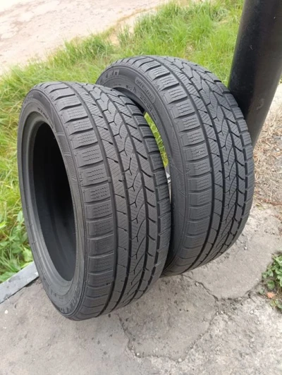 Зимові шини Falken 205/50 R17 резина Р17