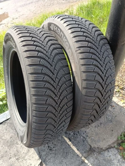 Майже нові зимові шини Hankook 185/65 R15 резина Р15